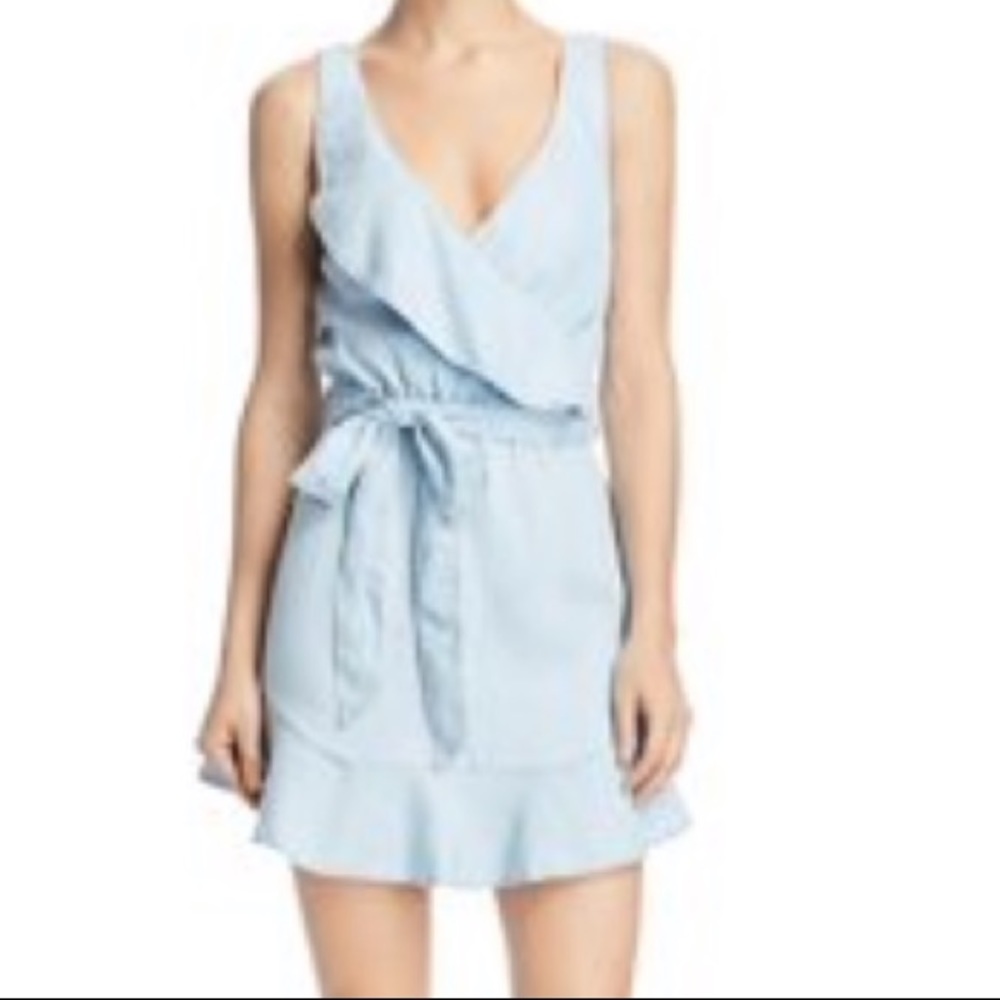 Guess Gianna mini ruffle dress. Like New. Med.